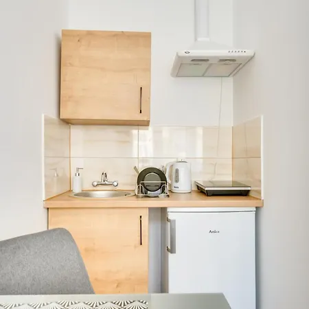 Lider בית הארחה שצ'קלארסקה פוראובה