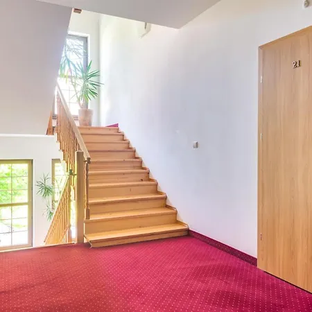 בית הארחה Lider 3*