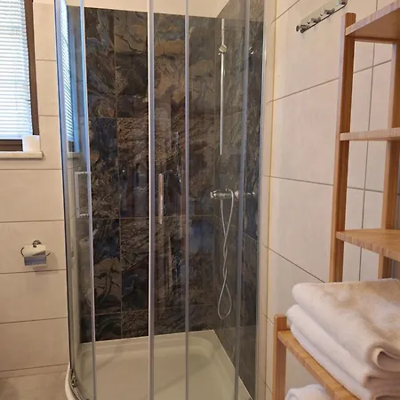 בית הארחה Lider שצ'קלארסקה פוראובה